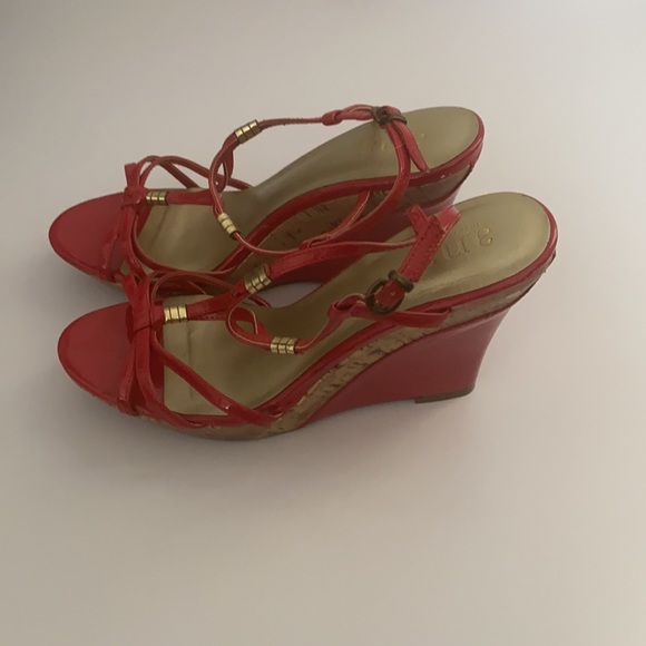 Wedge sandals - Picture 2 of 2